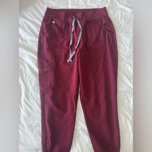 women's Burgundy Zamora™ High Waisted 2.0 - Petite Jogger Scrub Pants - L